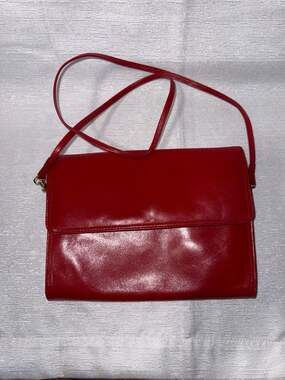Koret Vintage Red Leather Flap Shoulder Bag